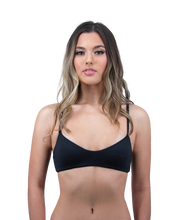 Cargar imagen en el visor de la galería, Classic Little Black Bikini Leilani Seamless Bralette Bikini Top in Midnight Black